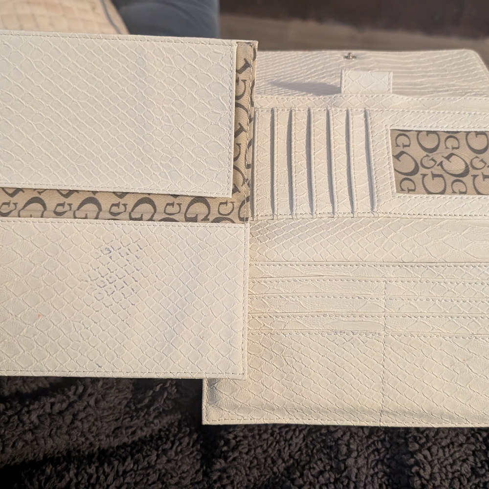 Cream Croco-Embossed Wallet by Guess - Picture 5 of 8